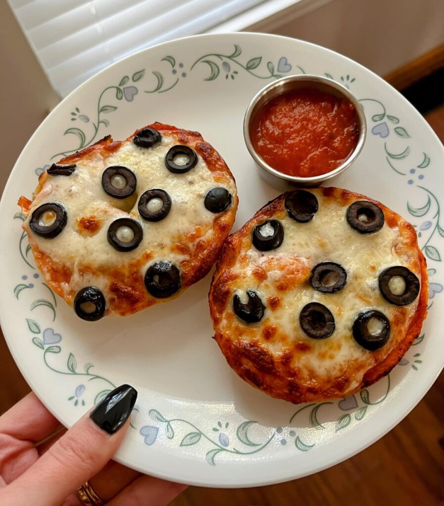 360cal pizza bagel