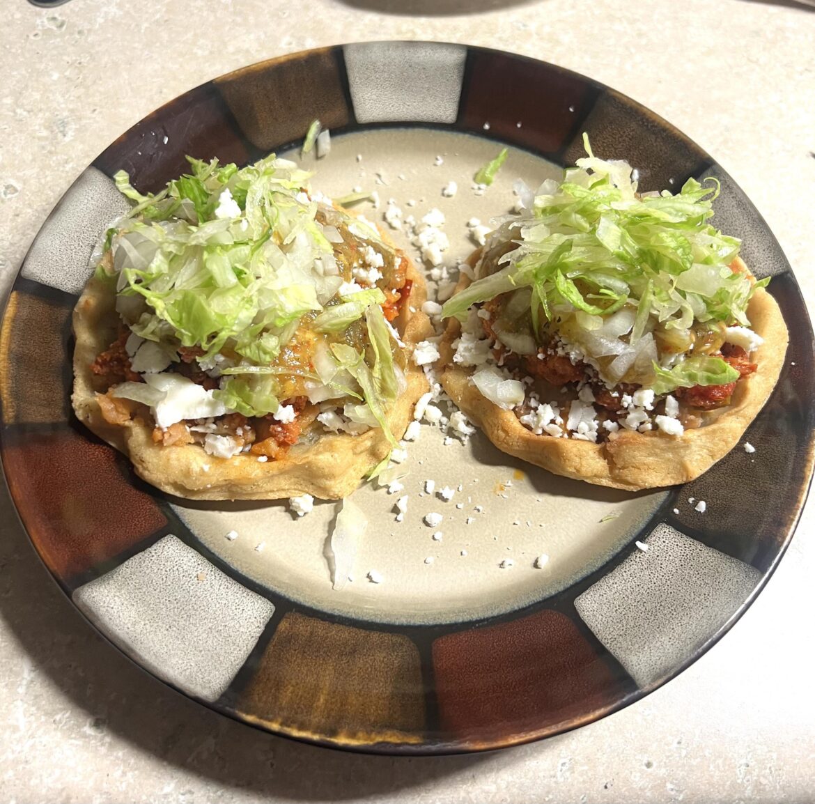 Sopes de Chorizo