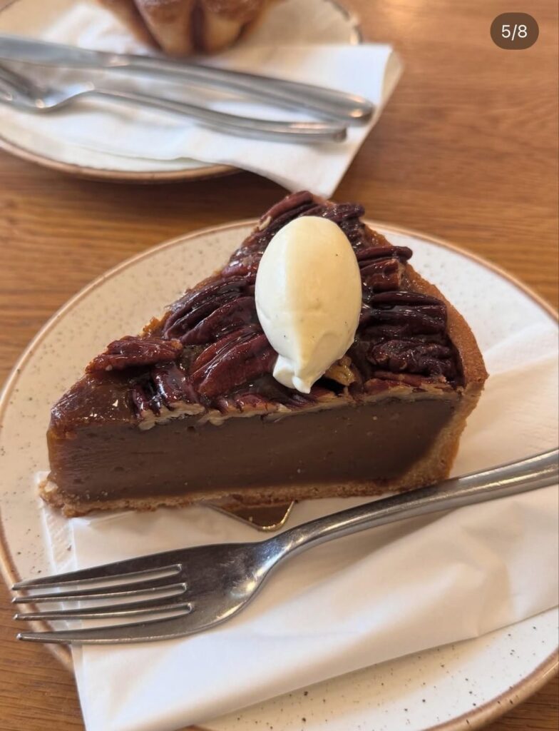 Estimates for this slice of pecan pie with cream cheese frosting? Thanks!