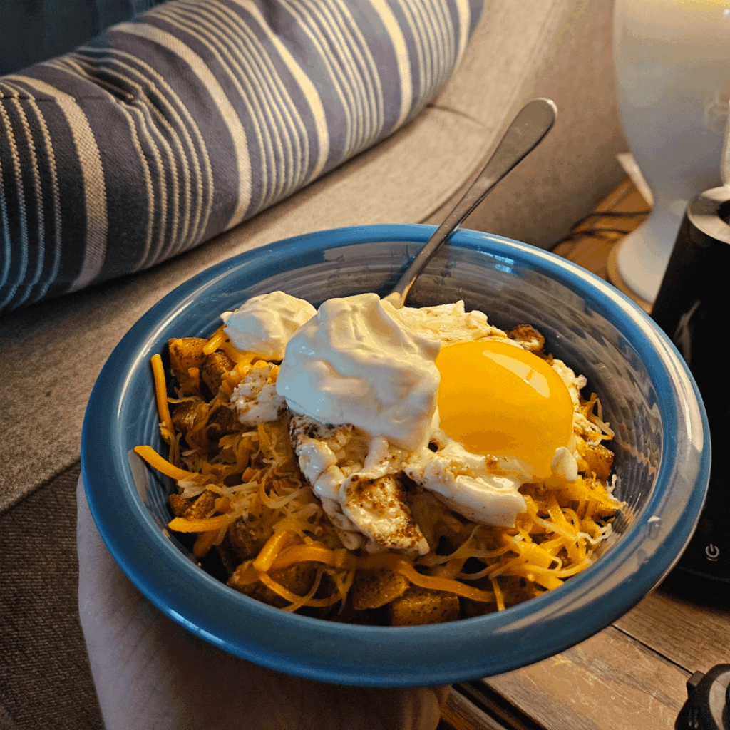 Made my own fiesta bowl with an egg on it