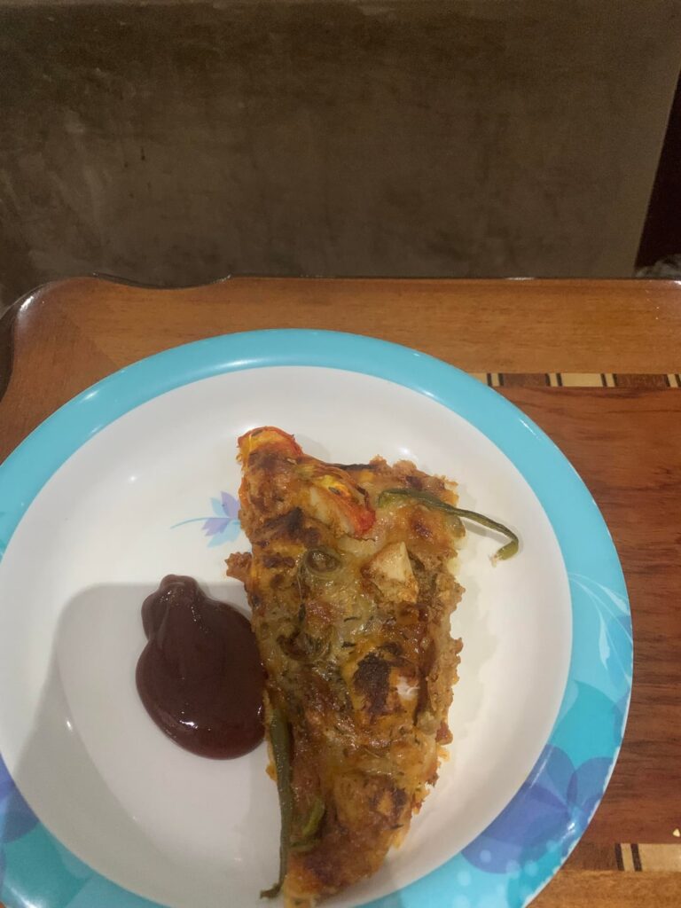 Calories in this homemade pizza and ketchup?