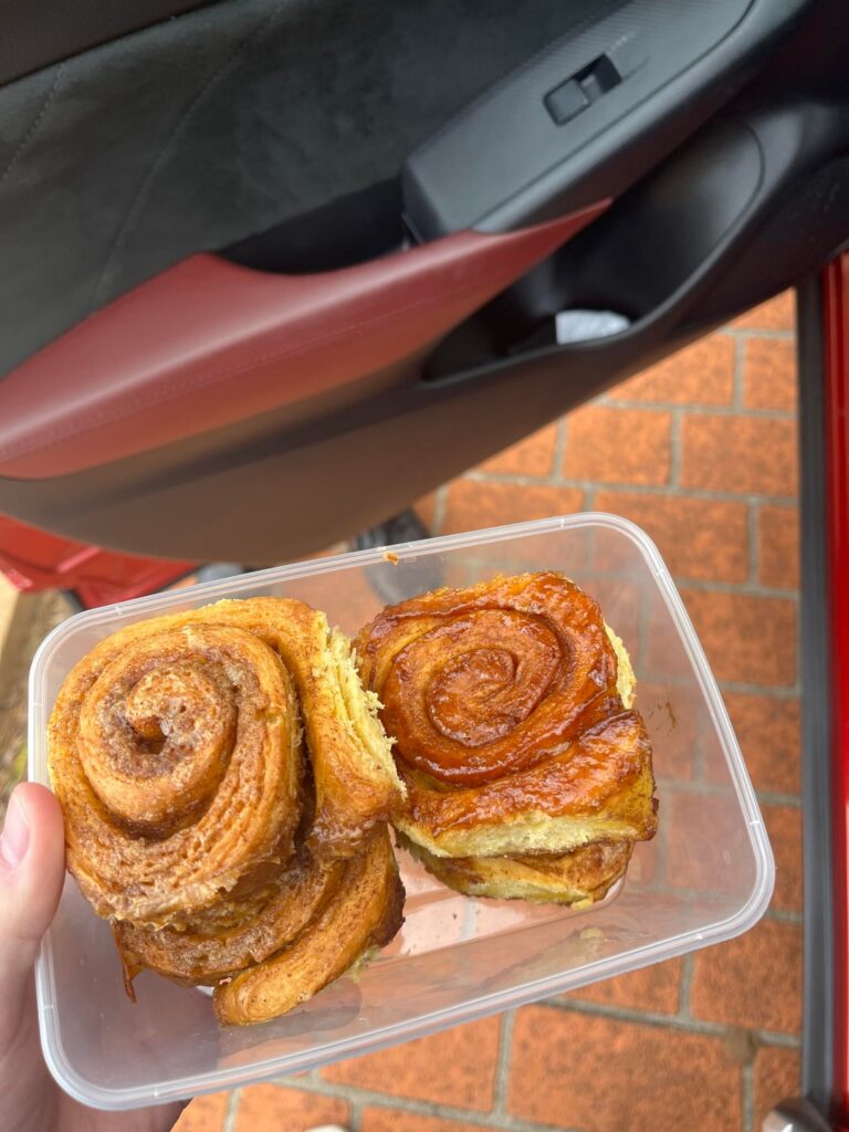 Calories in these small cinnamon scrolls