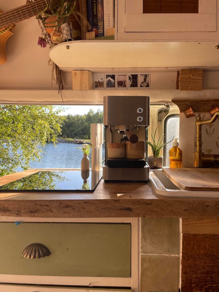 How do you like our Travel/Camper Setup? Zuriga E2-S and Option-O Lagom Mini 2