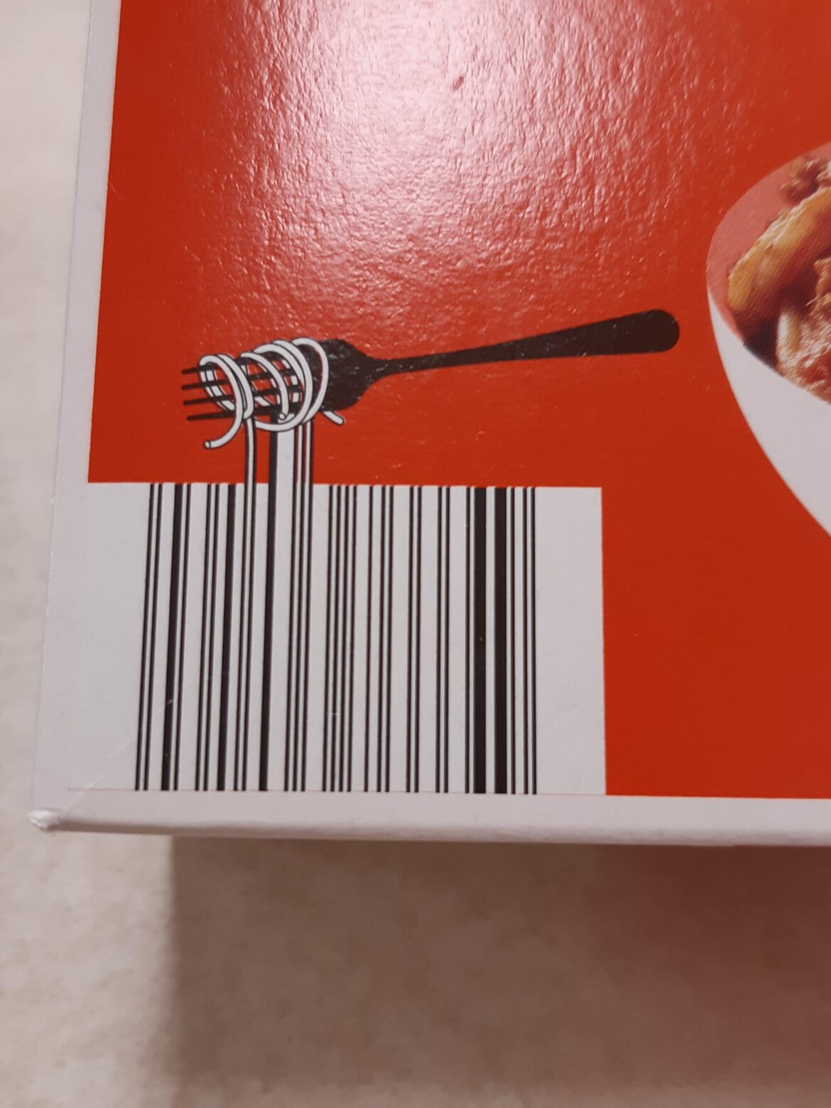 Barcode on the box of frozen Spaghetti Bolognese from Aldi