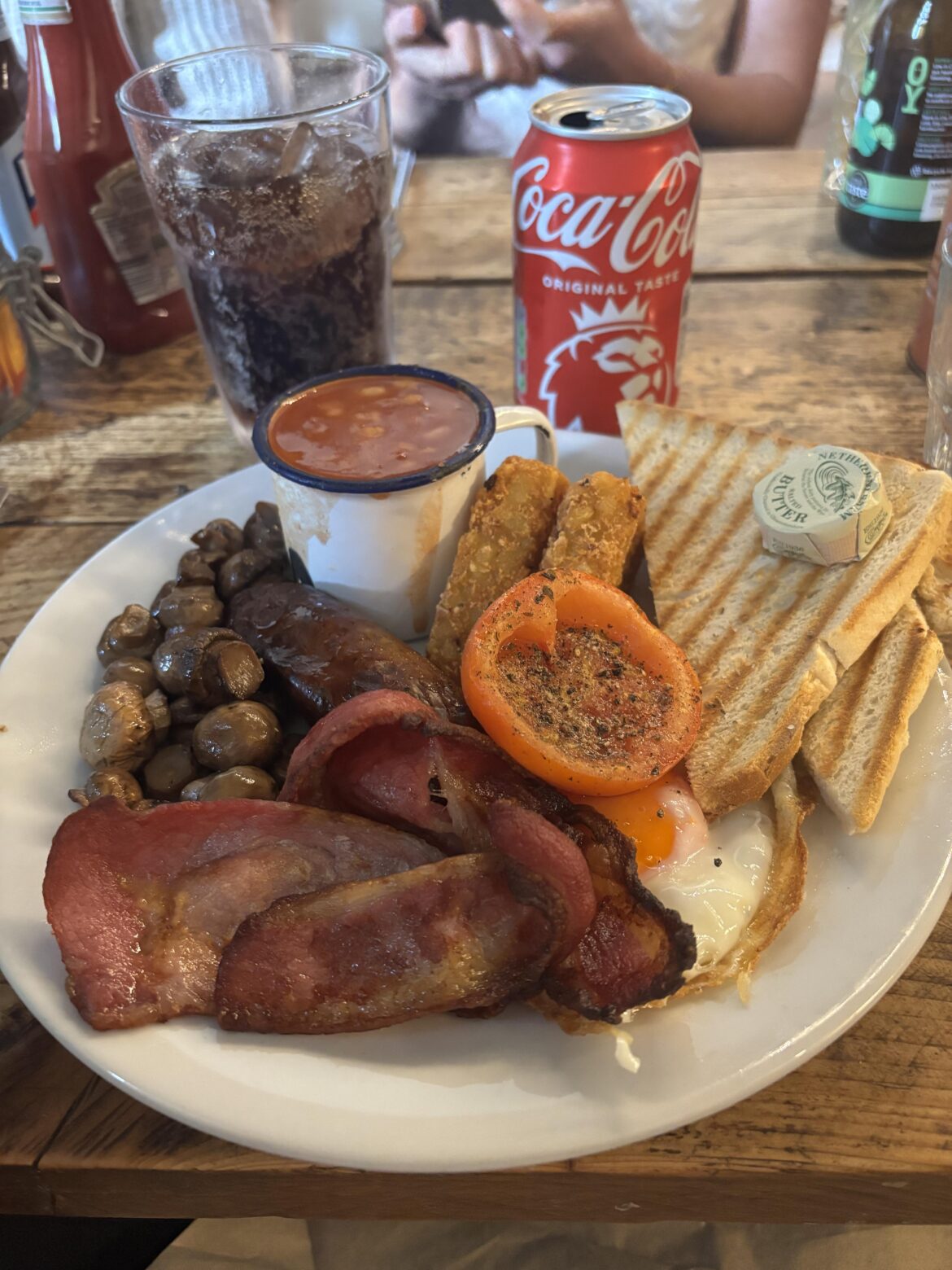 The Hub by Bodiam Castle £13.95 with ketchup and brown sauce added after