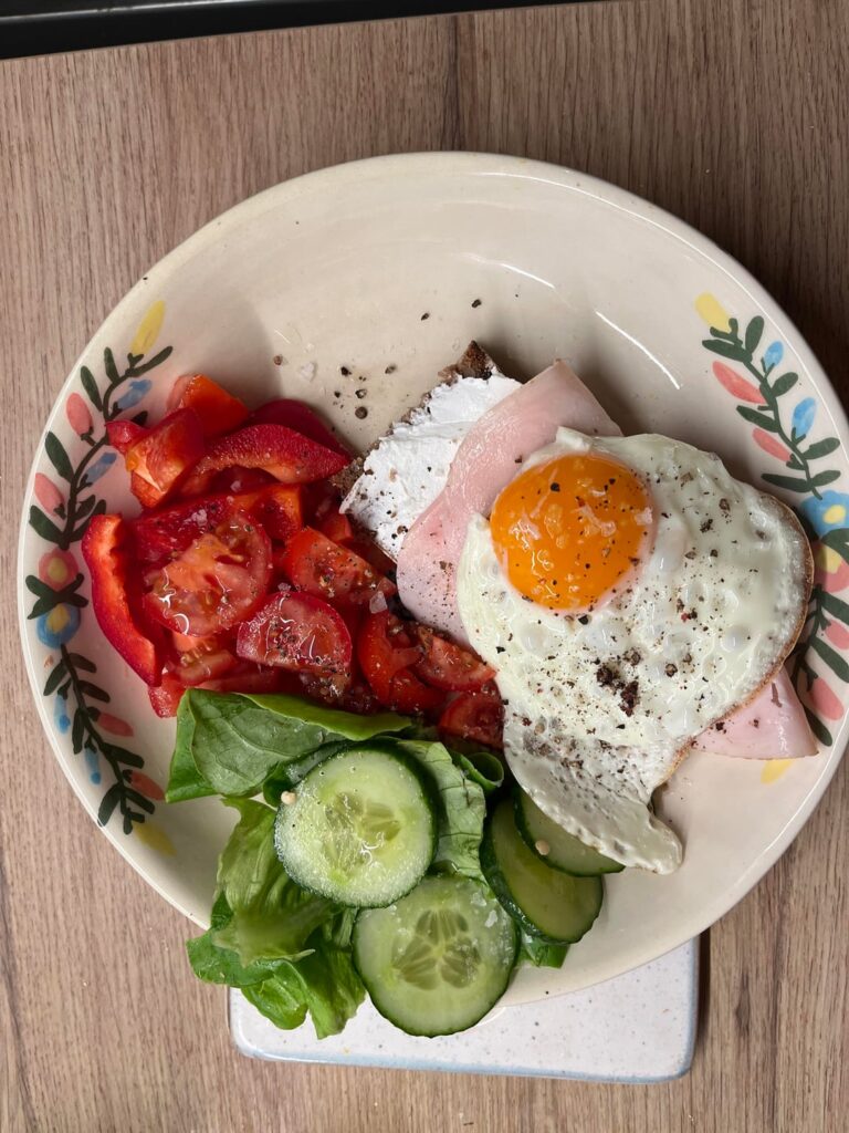 Sunny side up on rye bread