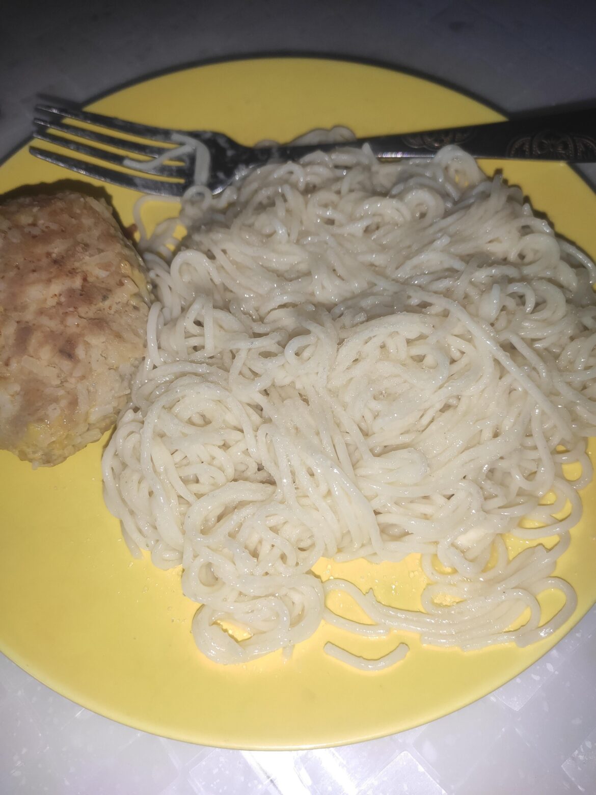 My gf eats her spaghetti with sugar. Is it normal?