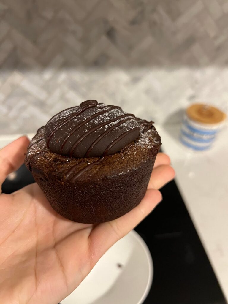 900kcal for this choc lava cake pudding?? 🥴