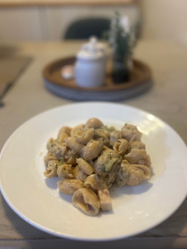Chicken Alfredo 550 cals