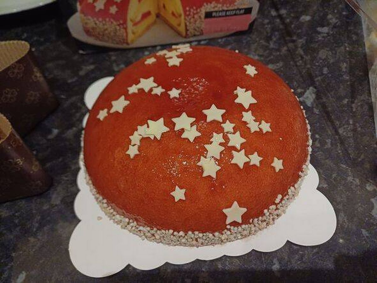 Iceland's festive bauble dessert