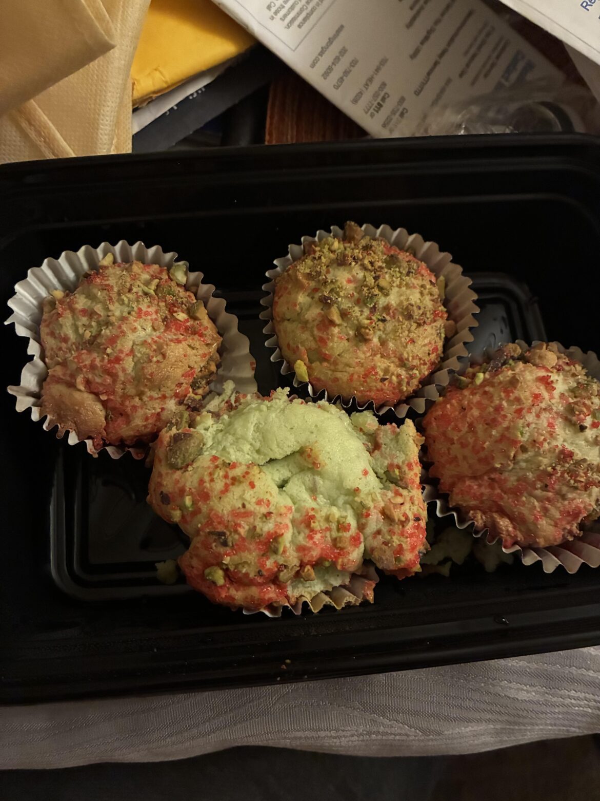 Pistachio Muffins