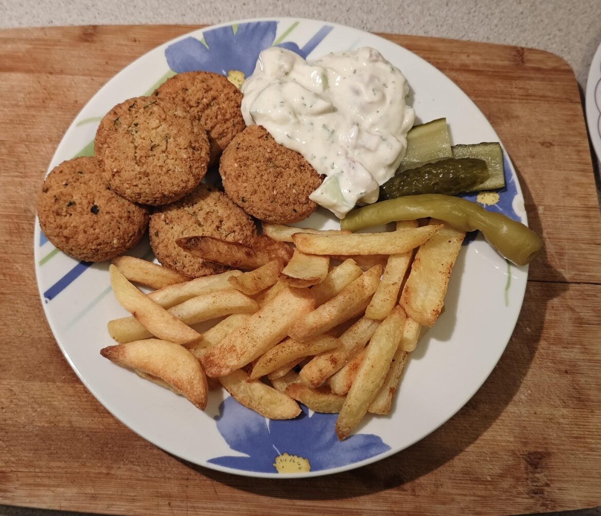 Falafel with Chips