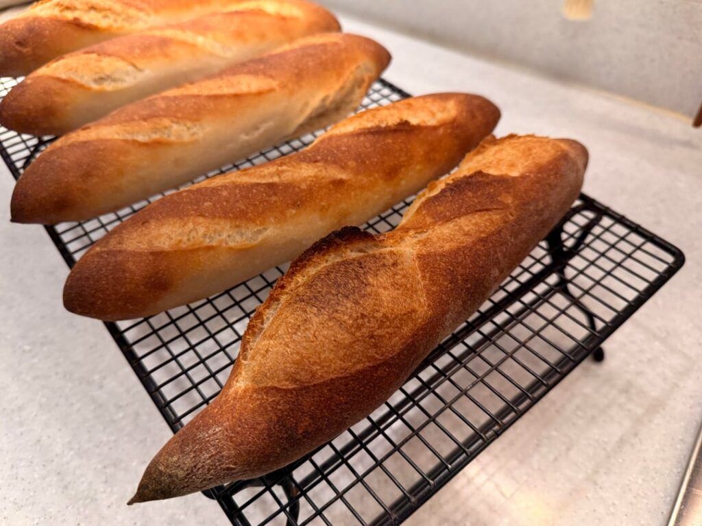 Demi Baguettes