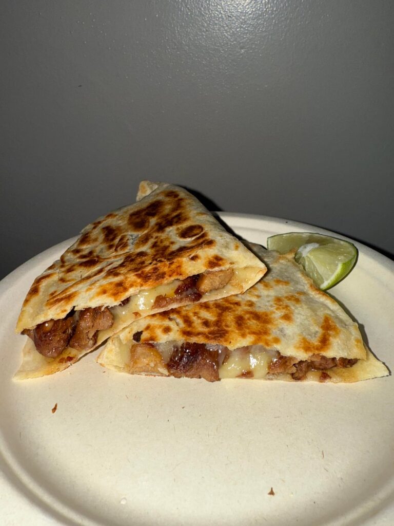 I’m Mexican and grew up eating carne asada. This is my cruelty-free take on a Sincronizada, and it was fantastic😮‍💨🤌