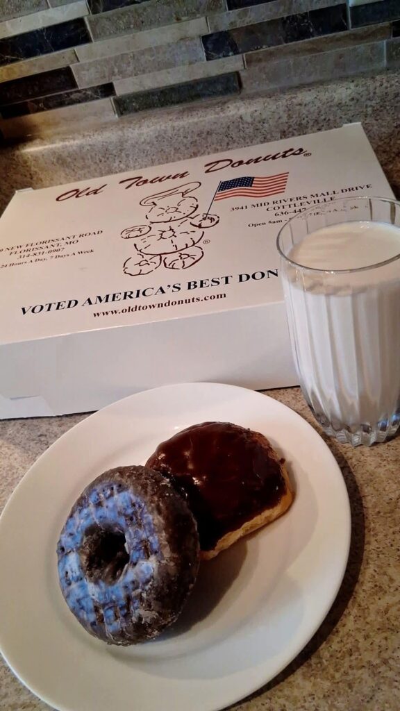 Old town donut 🍩 😋