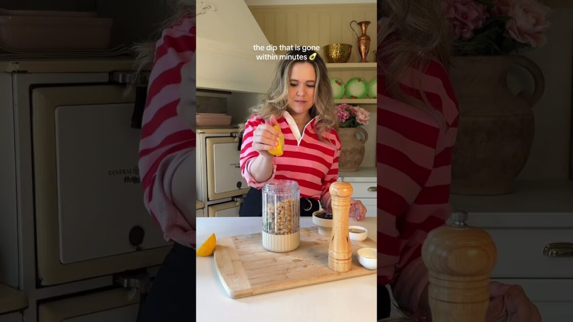 avocado hummus #shorts