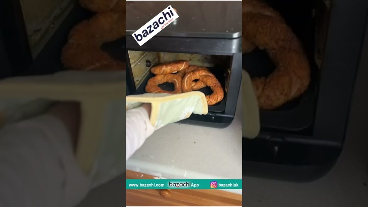 Discover the irresistible crunch and chew of authentic Turkish Simit Discover the irresistible crunch and chew of authentic Turkish Simit