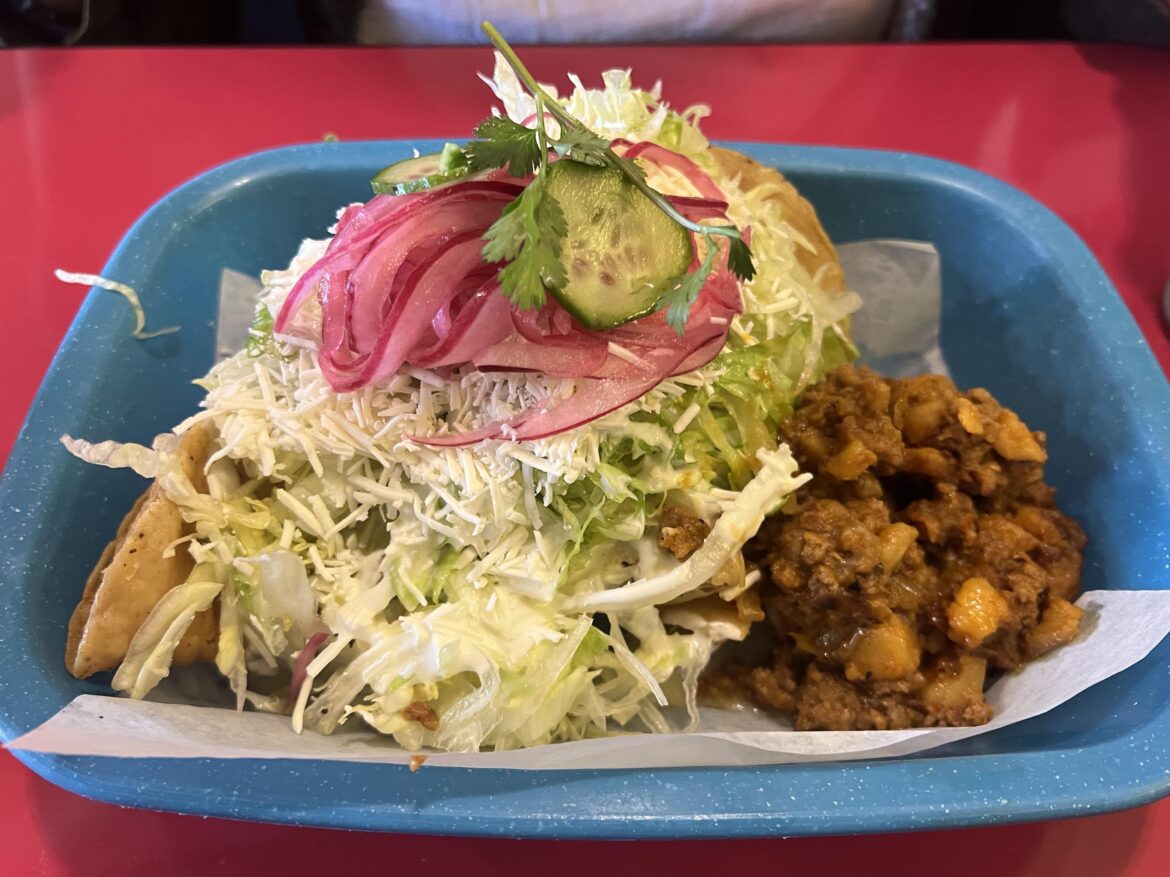 Tacos dorados w/ picadillo