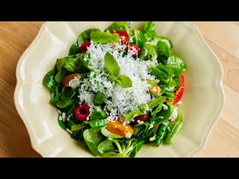 Not Your Usual Salad: Purslane, Chickpea & Raspberry | Easy & Healthy Salad Recipe | Savory Recipes Not Your Usual Salad: Purslane, Chickpea & Raspberry | Easy & Healthy Salad Recipe | Savory Recipes