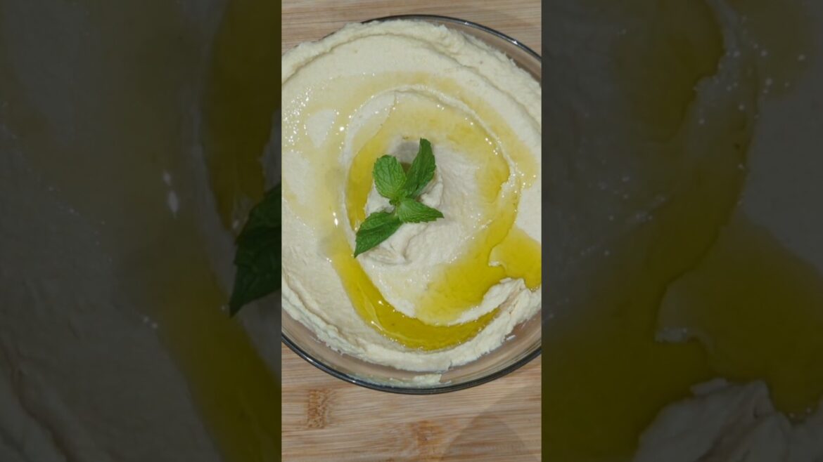 Easy Arabic Hummus recipe #shorts #hummus  #chickpeas
