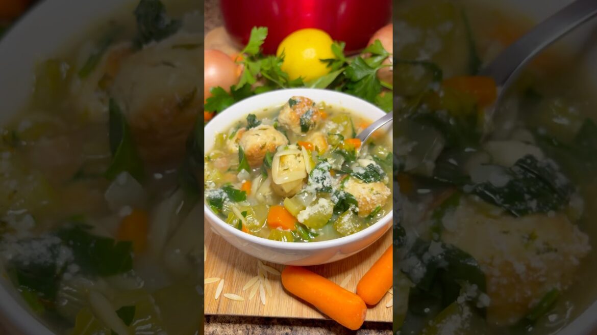 Italian wedding soup #food #foodie #shorts