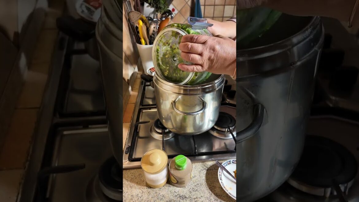 Harira Soup with Chickpeas and Lentils /  Easy Home Cooking #foodshorts #food #risottonero