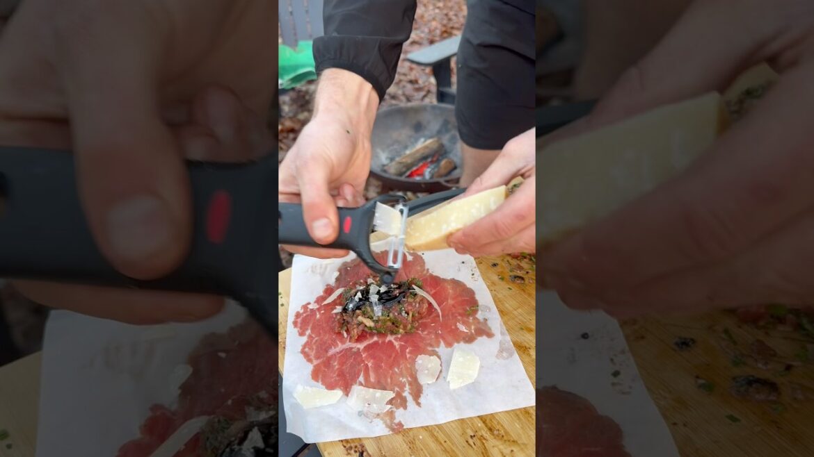 The concept is absolutely solid for Steak Carpaccio/Tartare Spring Rolls! Any ideas for the crunch? The concept is absolutely solid for Steak Carpaccio/Tartare Spring Rolls! Any ideas for the crunch?