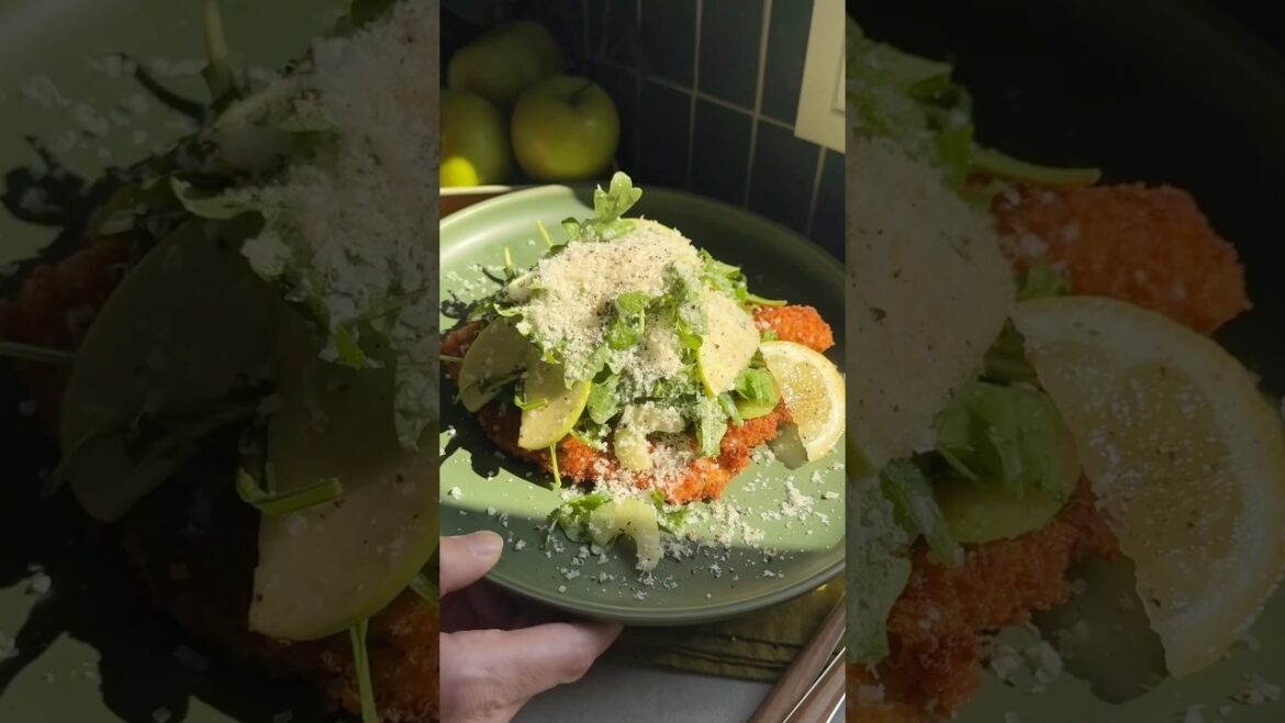 Crispy Chicken Milanese with Shaved Apple, Celery & Arugula Salad #recipe #dinner