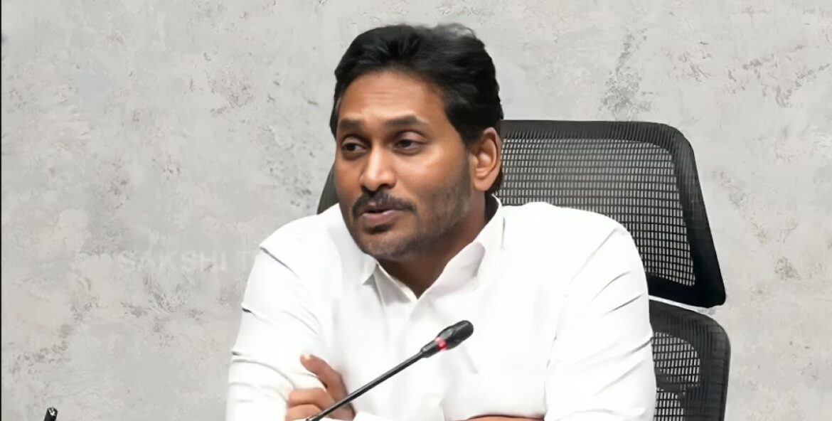 YS Jagan Mohan Reddy accuses TDP government of ‘cooking up’ GSDP data, cites CAG figures to claim fiscal crisis – The South First YS Jagan Mohan Reddy accuses TDP government of ‘cooking up’ GSDP data, cites CAG figures to claim fiscal crisis - The South First