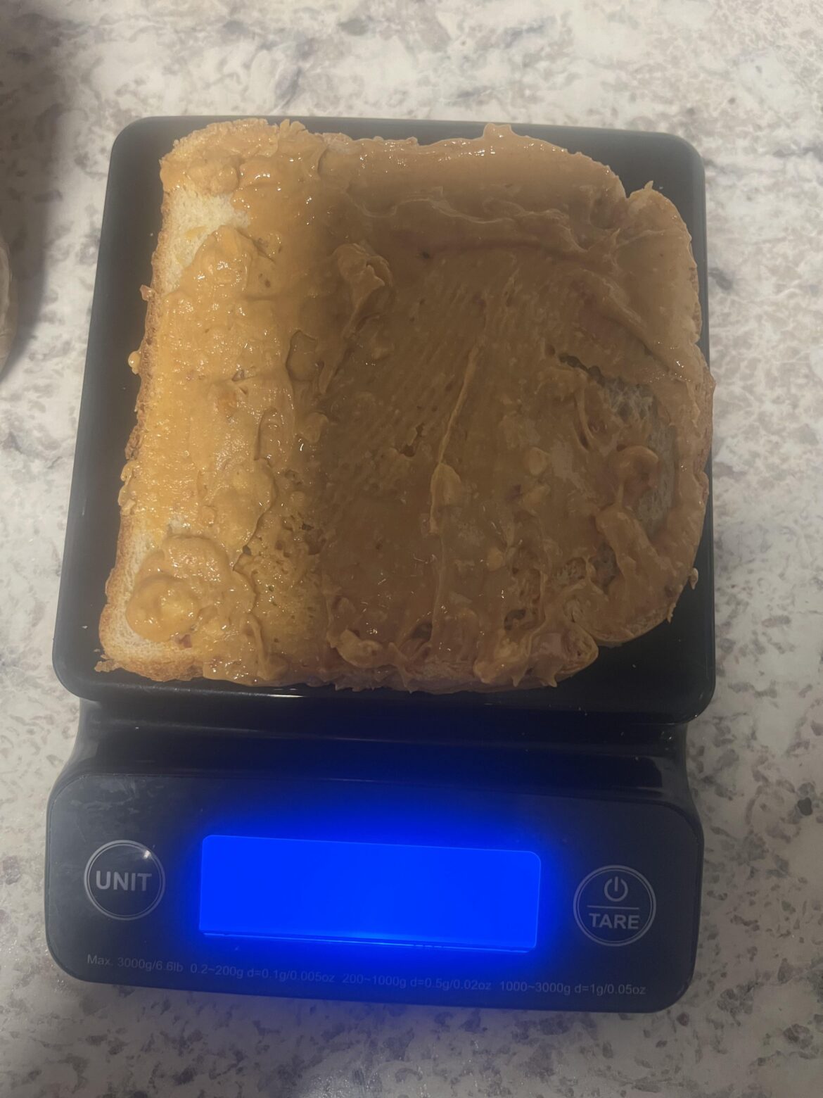 Just a realistic view of what 30g(2 tbsp) of peanut butter looks like . I use to always use pb2 instead , but there’s nothing like the real thing in my opinion 🖤