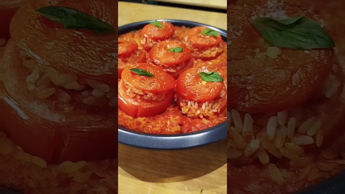 Stuffed tomatoes with rice: the irresistible appetizer ready in 10 minutes!