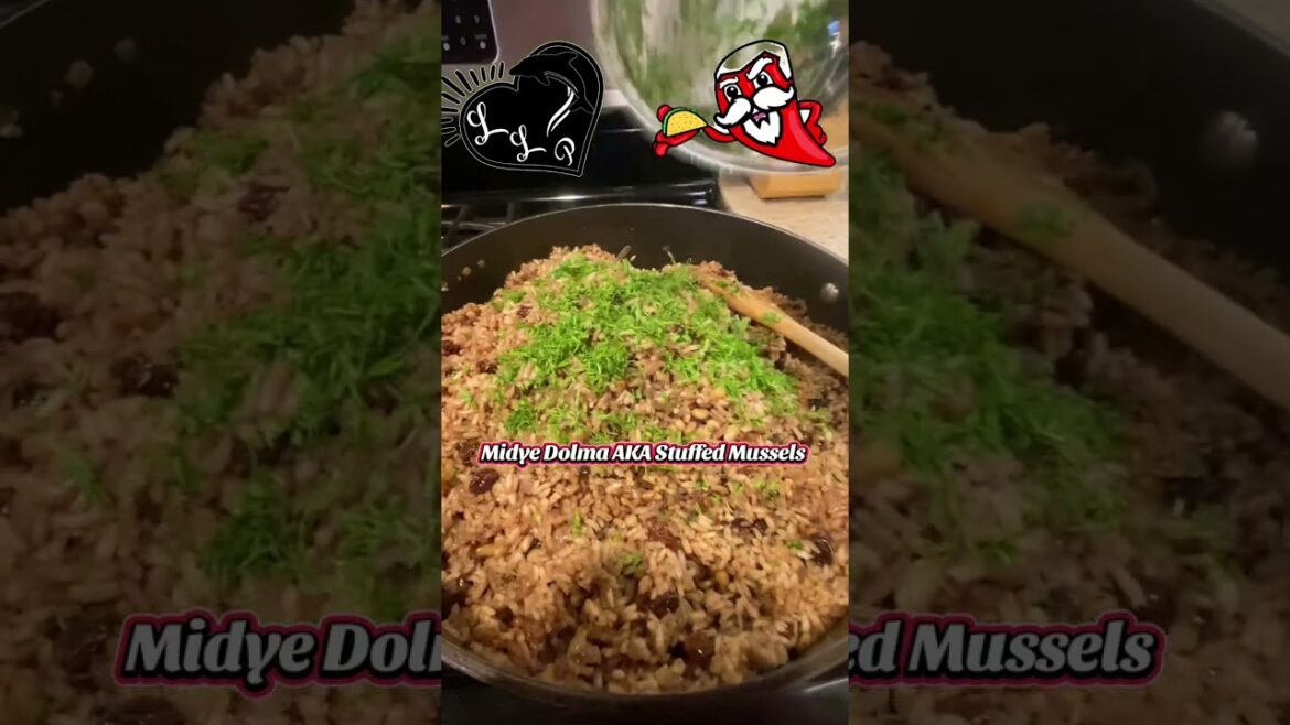 Midye Dolma stuffed black mussels Midye Dolma stuffed black mussels