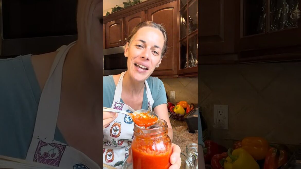 Red pepper paste/ Massa de pimentão #recipe #cooking #portugal #easyrecipe #homemade #easyrecipe