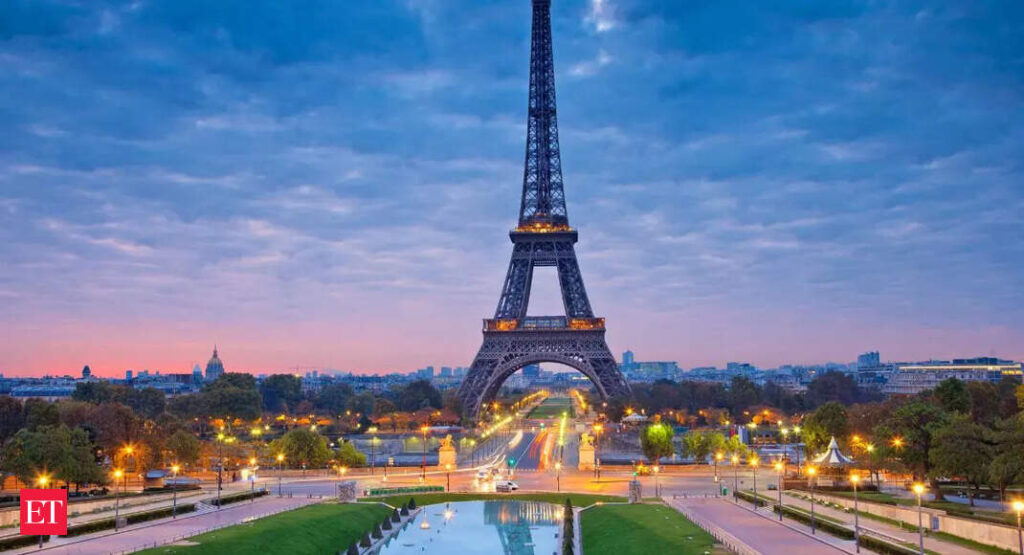 Learn about French meal times - 10 unwritten rules to know for your Paris trip