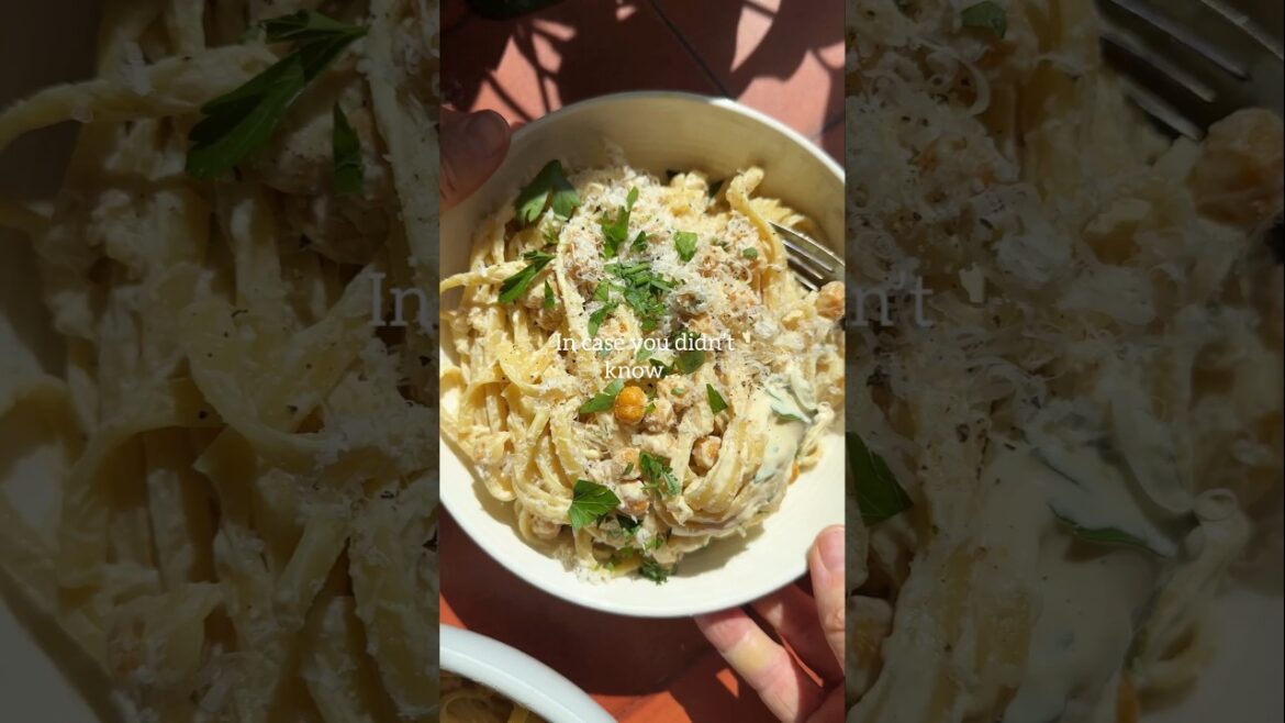 Crispy chickpeas in a creamy vegan alfredo...prepare to fall in love.