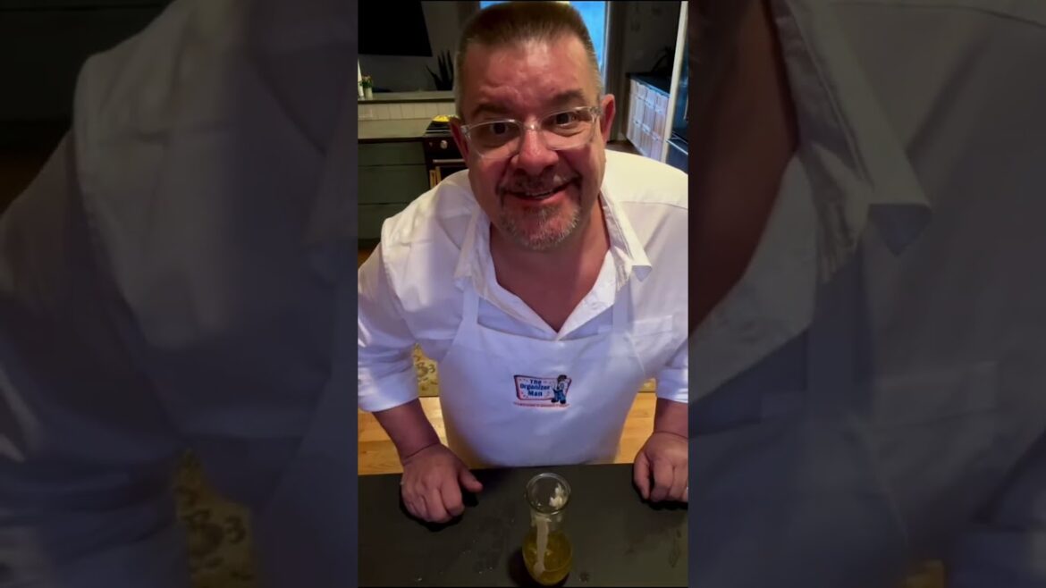 Julia Child’s World Famous Vinaigrette Salad Dressing Recipe