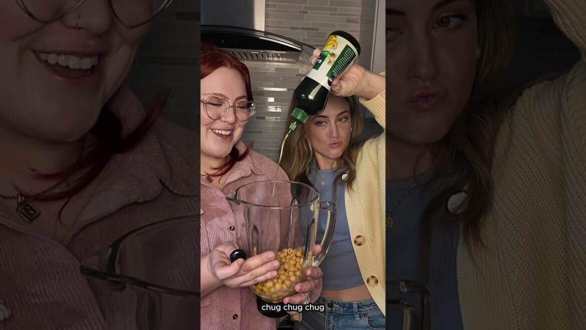 SIMPLE HUMMUS with one can of chickpeas! #easy #hummus #cheap #budget #fyp #recipe #cookingchannel