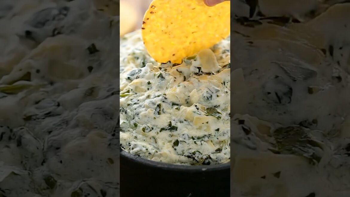 Classic Spinach & Artichoke Dip (So Good!) #shorts