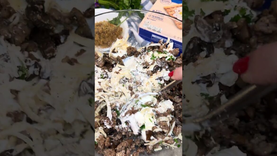 Stuffed Mushroom Dip #shorts #stuffedmushrooms