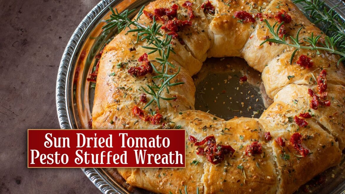 Sun Dried Tomato Pesto Stuffed Wreath Sun Dried Tomato Pesto Stuffed Wreath