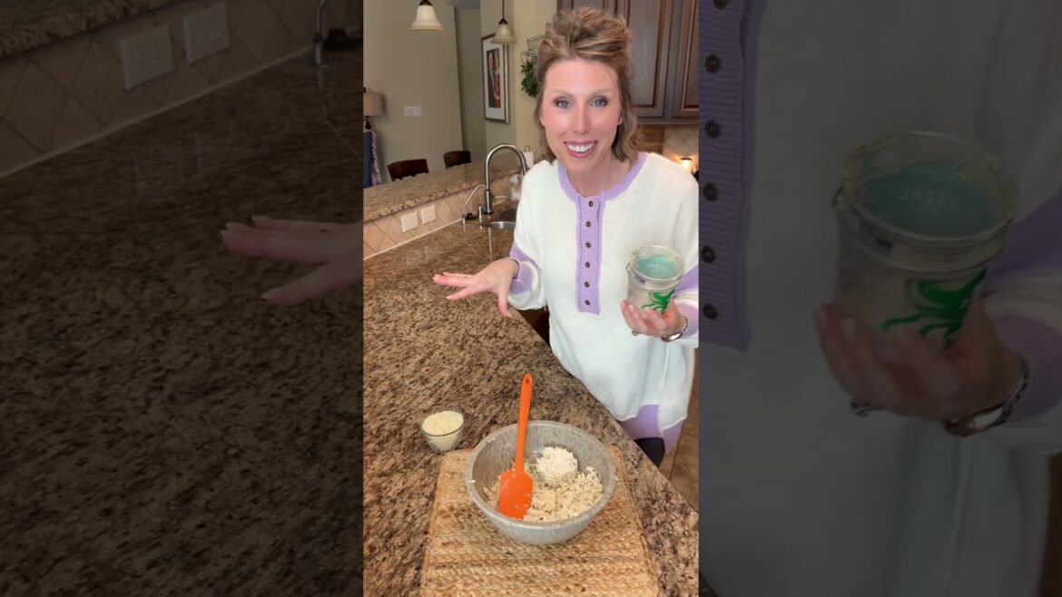 Old Bay Crab Cakes RECIPE on dinnerin321.com #crab #appetizer #dinner #easyrecipe #recipe #yummy