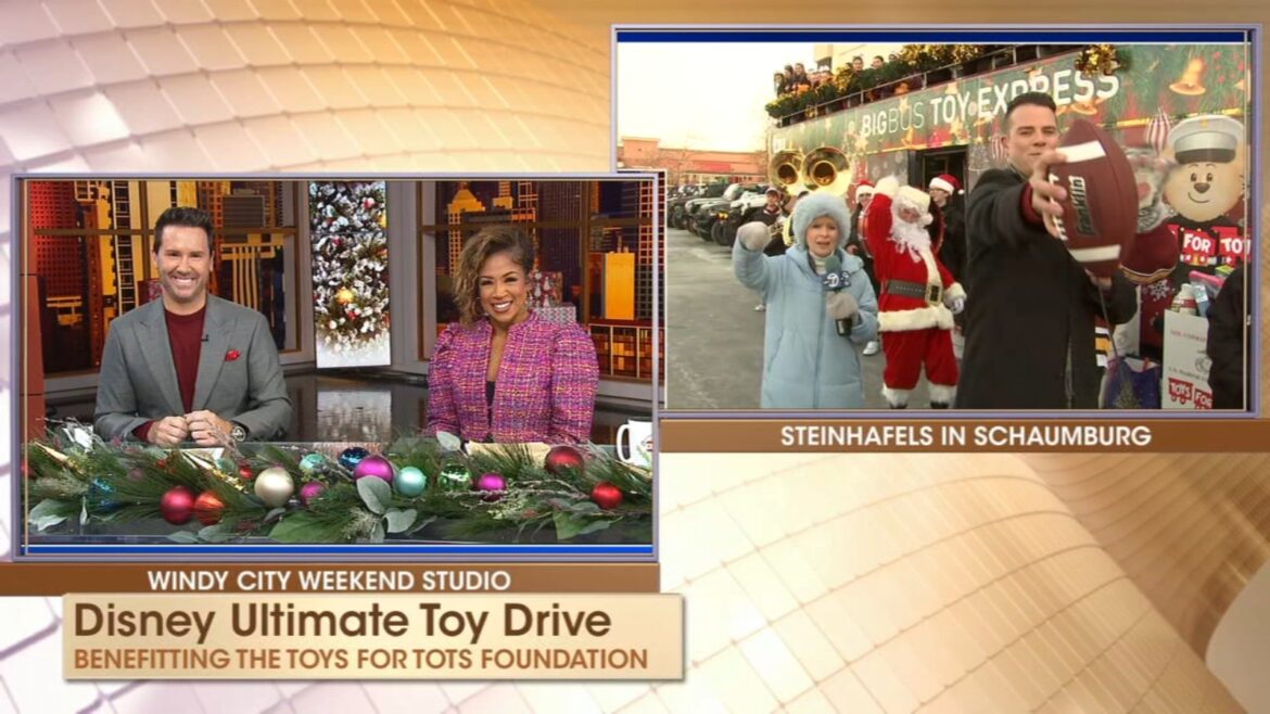 Tommy Davidson at Chicago Improv comedy club in Schaumburg, Illinois, Stuff the Bus for toy drive, 2025 Christmas recipes and more Tommy Davidson at Chicago Improv comedy club in Schaumburg, Illinois, Stuff the Bus for toy drive, 2025 Christmas recipes and more