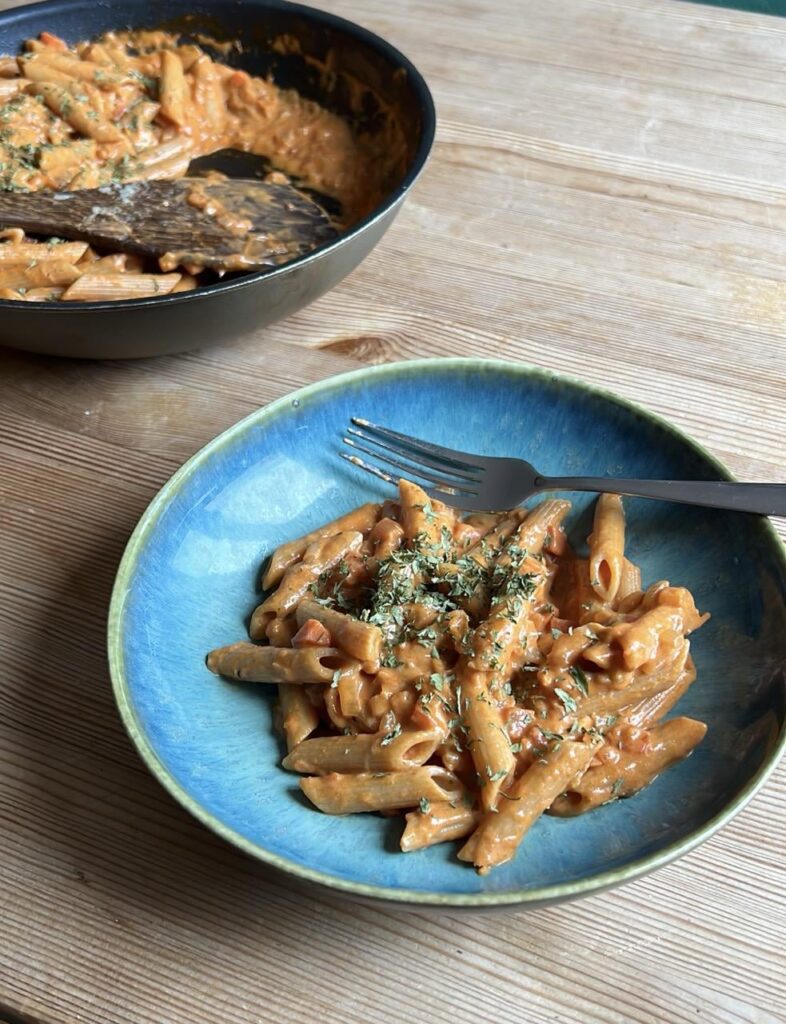 Creamy Penne Pasta, made the sauce myself!