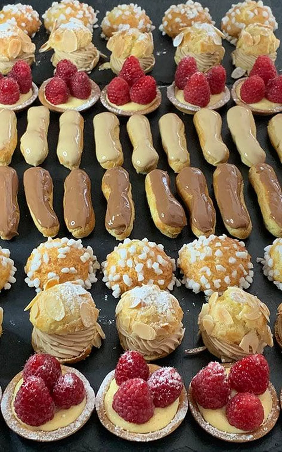 Oui Pastries French bakery