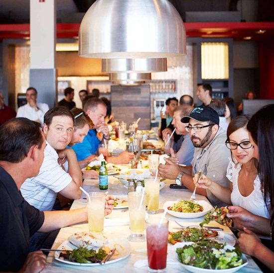 Cannot view this image? Visit: https://www.diningandcooking.com/wp-content/uploads/2025/12/278037_4145d4ff940e8a89_002.jpg