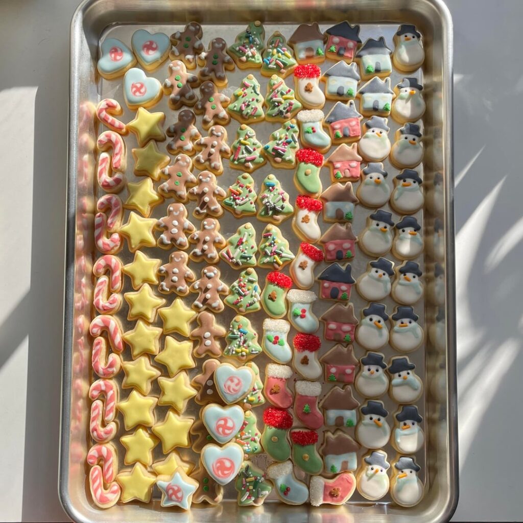 Mini iced sugar cookies