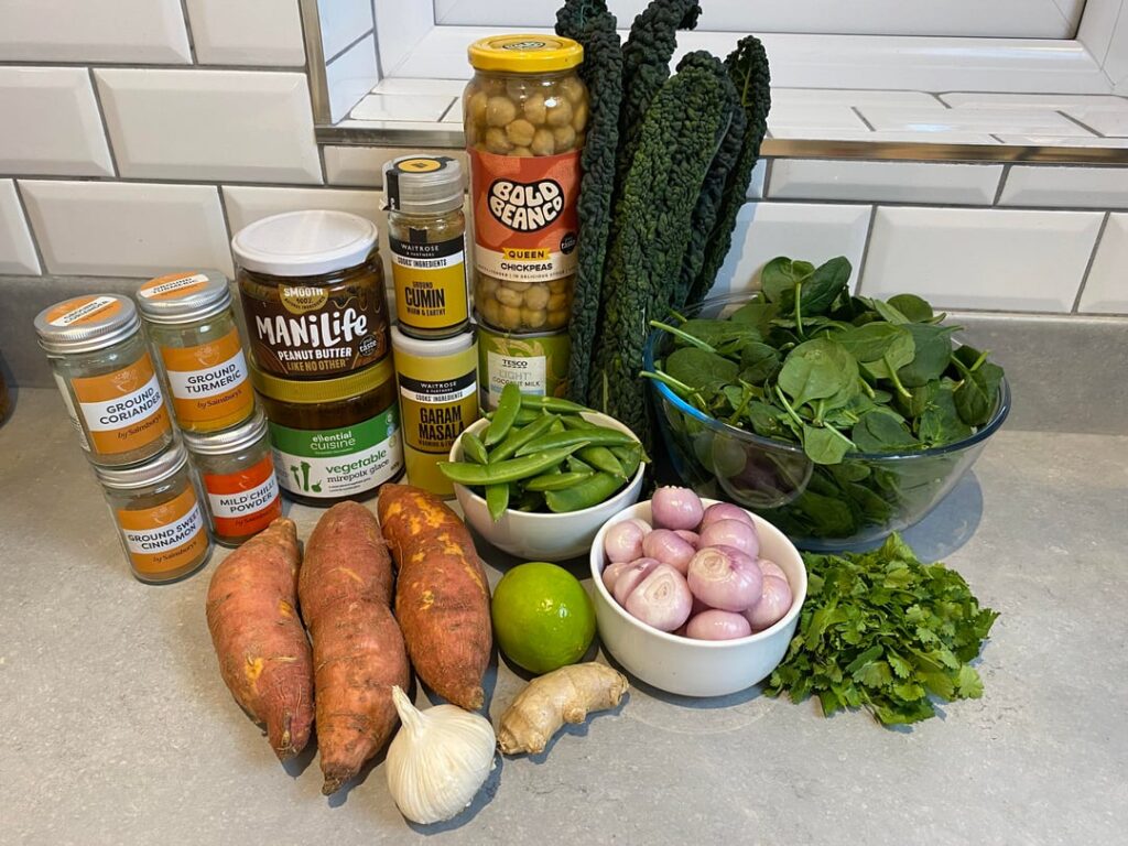 Love this ‘Sweet Potato, Chickpea, Super Greens & Chocolate Peanut Butter Curry’ Recipe