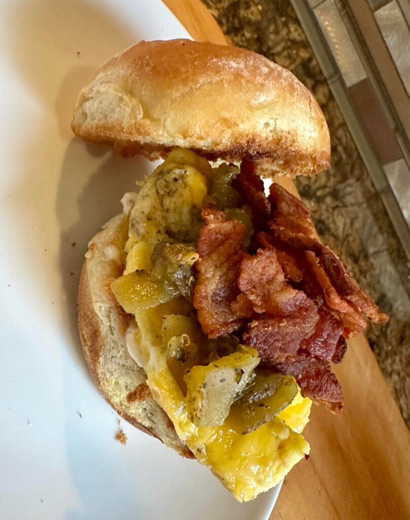 Egg, Cheddar Cheese, Hatch Green Chile & Bacon Breakfast Sandwich