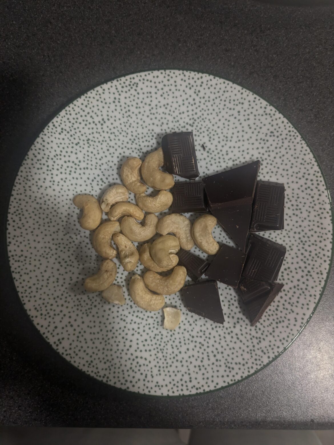 I always get surprised how many calories are in cashews