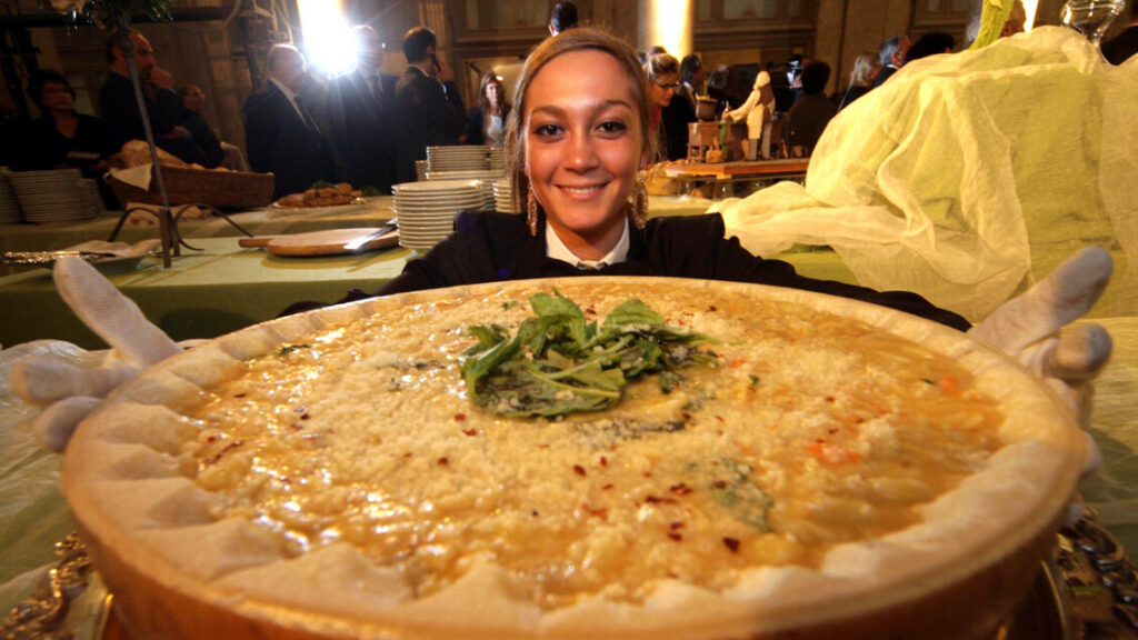 >>>ANSA/Italian cuisine wins UNESCO World Heritage status – English Service Italian cuisine wins UNESCO World Heritage status - Food & Wine